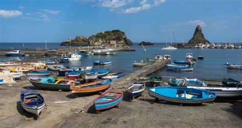 Cosa Vedere Ad Aci Trezza Ed Aci Castello