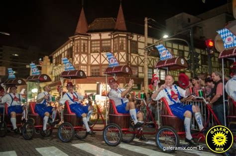 Festas típicas de outubro prometem movimentar Santa Catarina Galera Mix