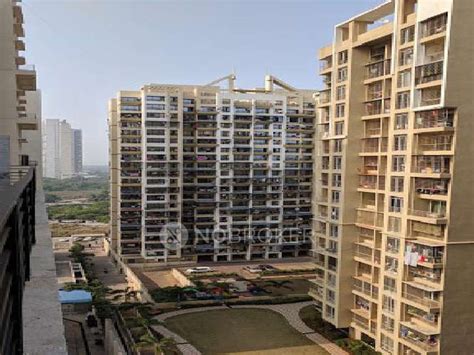 Tulsi Aura Mumbai Without Brokerage Semi Furnished 2 BHK Flat For