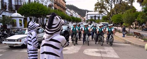 Policía turística municipal en bicicleta para Sucre