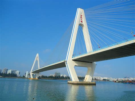 Haikou Century Bridge (Haikou, 2003) | Structurae