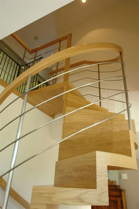 Spiralfaltwerktreppe Mit Schiffsreling Stockwerk Treppen