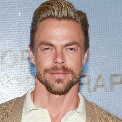 Dwts Derek Hough Leaves Fans In Utter Disbelief With Unexpected