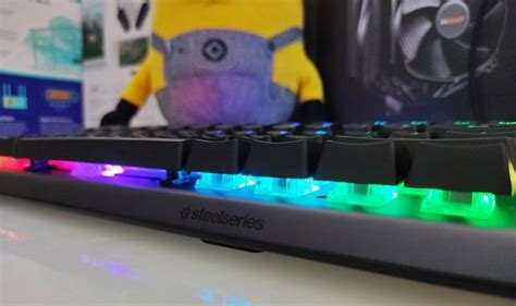 SteelSeries APEX 5 Hybrid Mechanical Keyboard Review - Gadgets Middle East