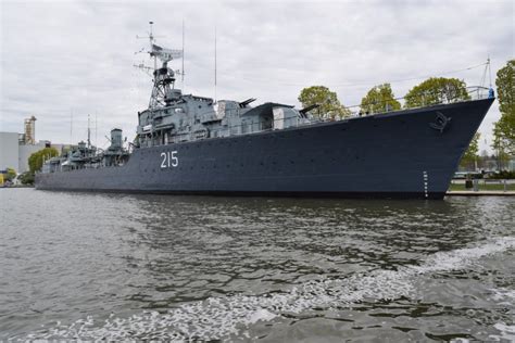 Canada’s “Fightingest Ship” – HMCS Haida now a floating museum ...