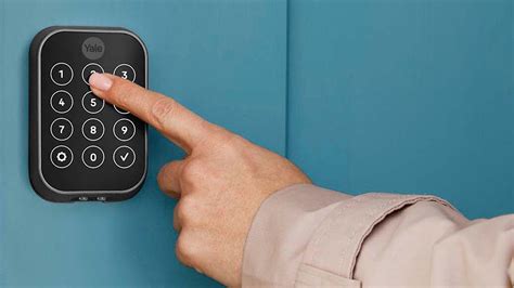 How Does A Smart Door Lock Work