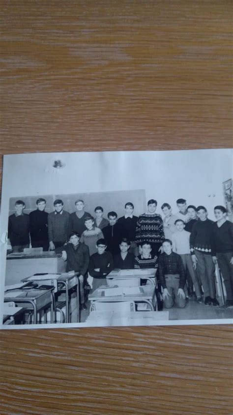 Photo De Classe Em De Coll Ge Arenc Bachas Copains D Avant