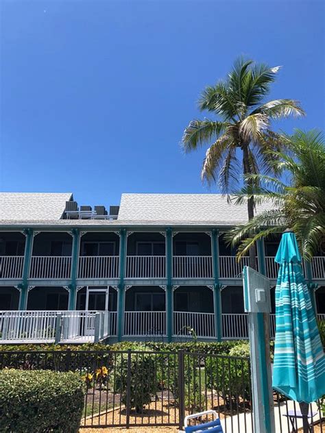 Surfrider Beach Club Condominium Reviews Sanibel Island Fl