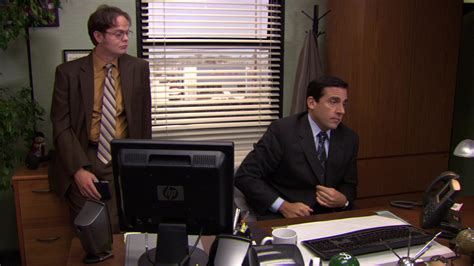 Hp Monitor Used By Steve Carell Michael Scott In The Office Season 7 Episode 4 Sex Ed 2010