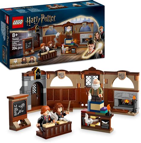 Конструктор LEGO Замок Хогвартс: Урок заклинаний 76441 купить по цене ...