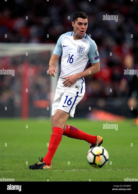 England's Michael Keane Stock Photo - Alamy