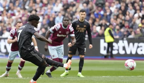 Bukayo Saka Gagal Penalti Arsenal Ditahan Imbang West Ham Di Liga