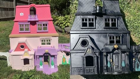 Artist Turns Old Plastic Dollhouses Into Gothic Mansions Nerdist