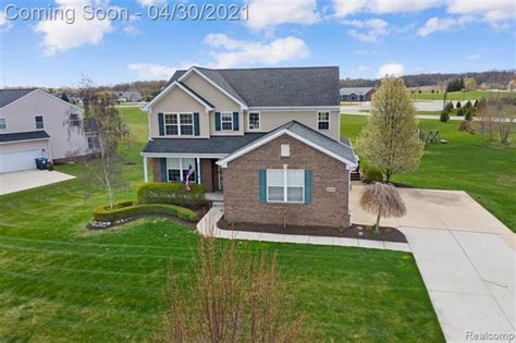 26350 Shumans Way South Lyon MI 48178 Realtor