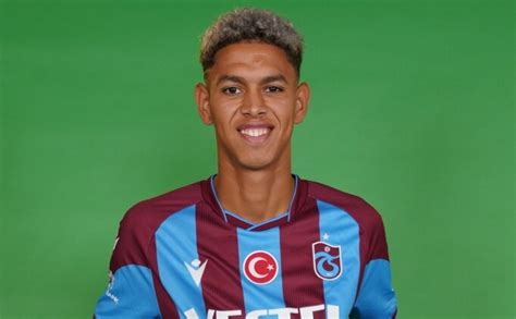 Trabzonspor Un Futbolcusu Lahtimi Kaza Ge Irdi