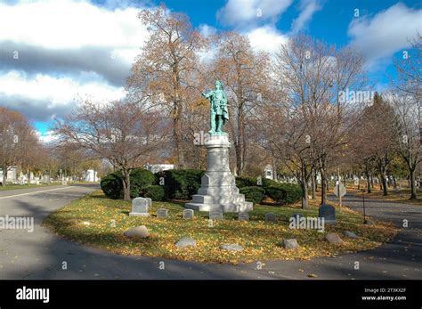 The Forest Lawn Cemetery In Buffalo New York Stock Photo Alamy