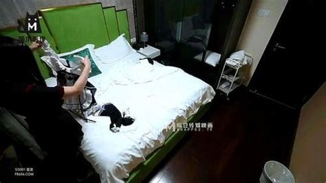 Watch 老板的母狗调教 变装保姆的性爱养成 白若冰 麻豆传媒 老板的母狗调教 变装保姆的性爱养成 Porn SpankBang