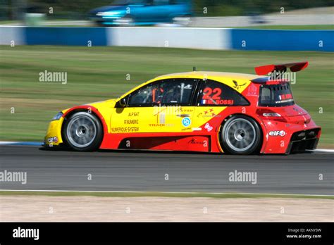 Mrossi In Renault Megane At Donington Park Stock Photo Alamy