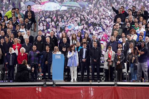 Las Fotos Del Acto De Cristina Kirchner En Plaza De Mayo Al Cumplirse 20 Años De La Llegada De