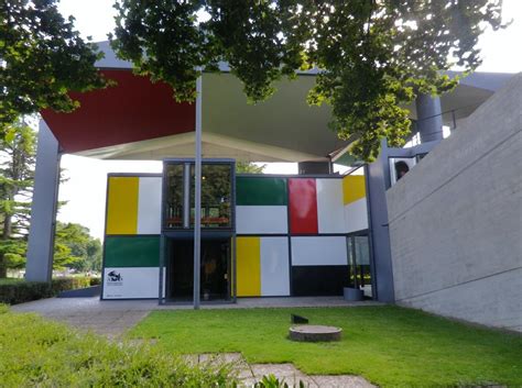 『スイス・ミュージアムに行こう11．チューリヒ湖畔のル・コルビュジエ Pavillon Le Corbusier』チューリッヒスイスの旅行