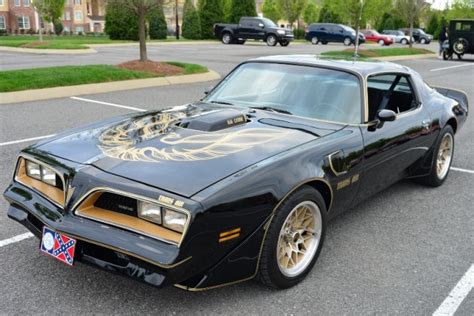 Burt Reynolds Auctioning Stuff, Including Smokey and the Bandit Car ...