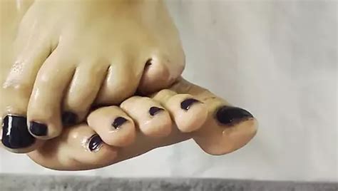 Free Oily Feet Porn Videos 3 XHamster