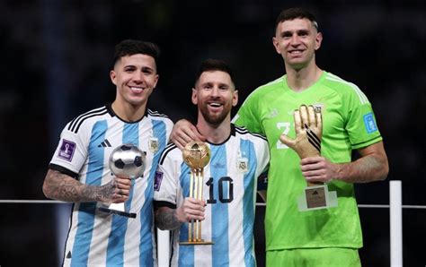 Lionel Messi Campe N Del Mundo Y Due O Del Bal N De Oro El Gr Fico