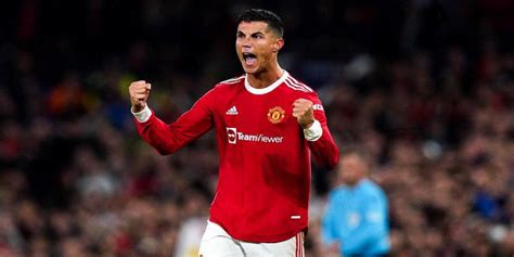 Football/ En marquant son 700e but en club, Ronaldo vient de battre un ...