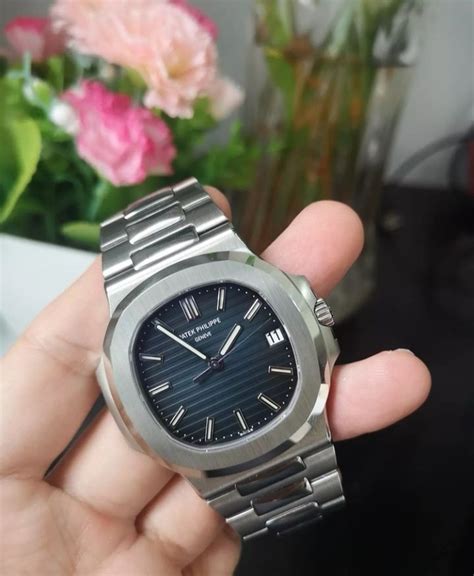 Patek Philippe Nautilus Steel Blue 5711 1A Discontinued Luxury