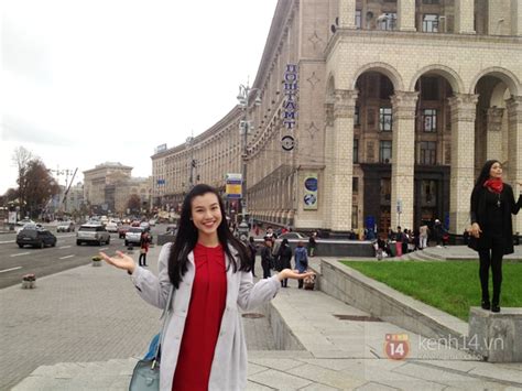 Chùm ảnh Dàn hot girl Việt cực xinh tại Nga và Ukraina
