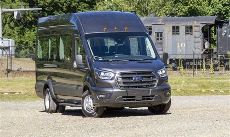 2020 Ford Transit 350 AWD: Review - autoNXT.net