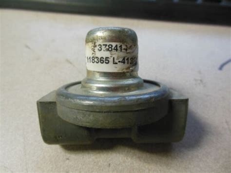 Nos Williams Air Controls Pressure Valve 378414 Ebay