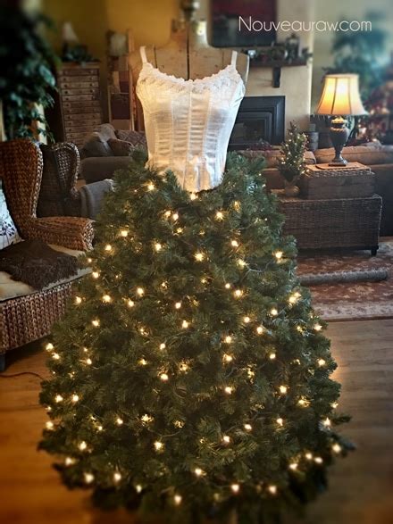 How To Create A Dress Form Christmas Tree