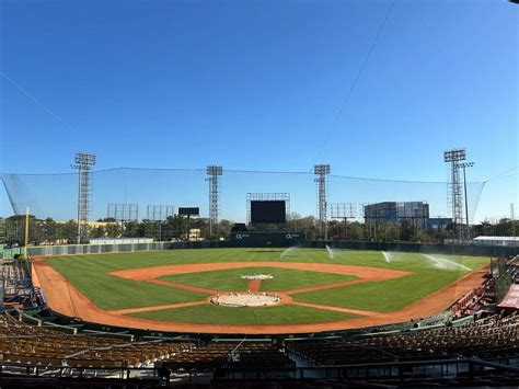 Estadio Quisqueya Se Alista Para Juego Pretemporada Rays Boston Noticias De