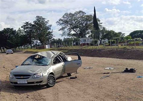 Un joven militar murió y otros dos resultaron lesionados tras despistar