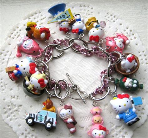 Kitty Charm Bracelet Style 17 Etsy Hello Kitty Jewelry Hello Kitty