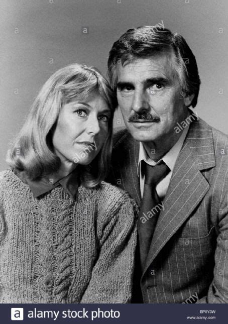 Karen Grassle and Dennis Weaver - Dating, Gossip, News, Photos