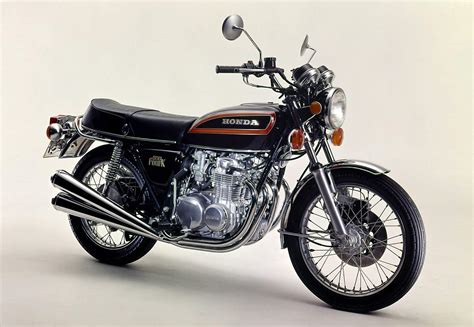 Honda Cb 550 Four 1975 1978 Neuauflage Im „vier In Eins Look