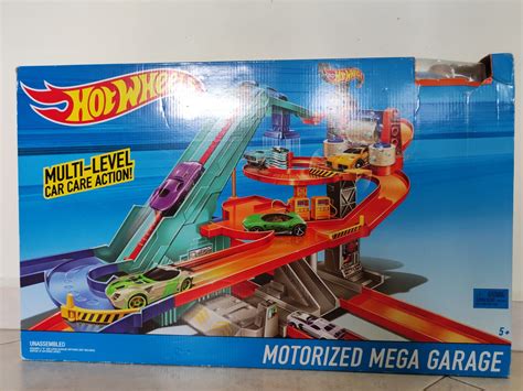 Hot Wheels Motorized Mega Garage Hobbies Toys Toys Games On Carousell
