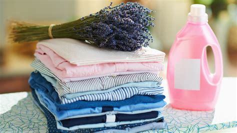 How To Make Laundry Smell Good: Experts Share 7 Secrets To a Freshly ...