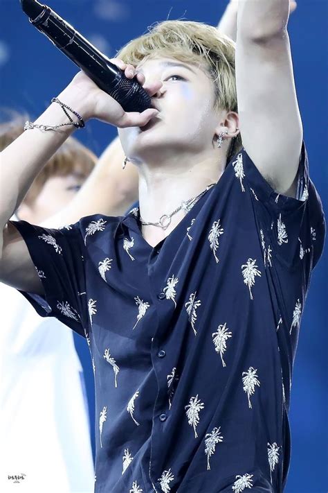 ปักพินโดย Moonlight13i ใน Jimin Stage