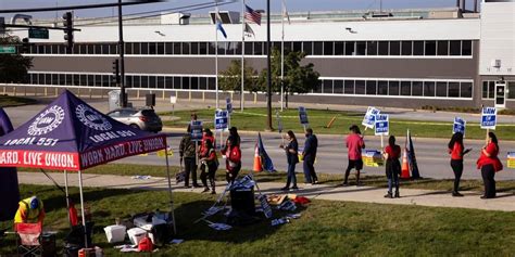 Effects of Chicago Ford strike will reach far | Crain's Chicago Business