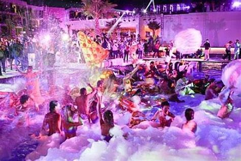 Allpurpleallnight Breathless Riviera Cancun Opens In Grand Fashion