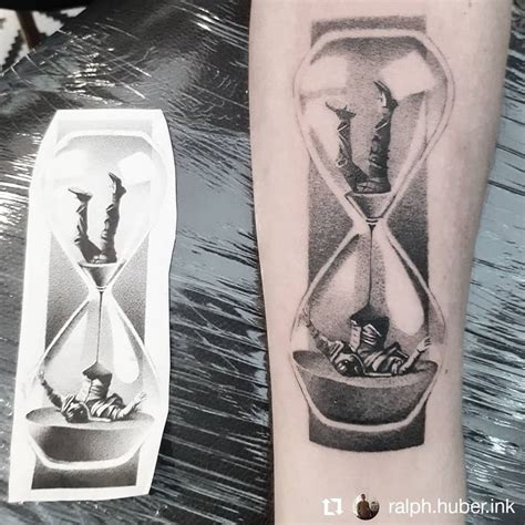 101 Amazing Hourglass Tattoo Designs That Will Blow Your Mind Hourglass Tattoo Hour Glass