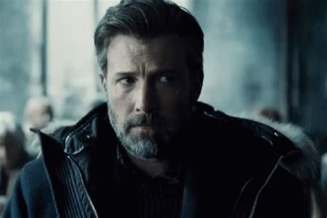 Ben Affleck Uhmm GIF - BenAffleck Uhmm Looking - Discover & Share GIFs