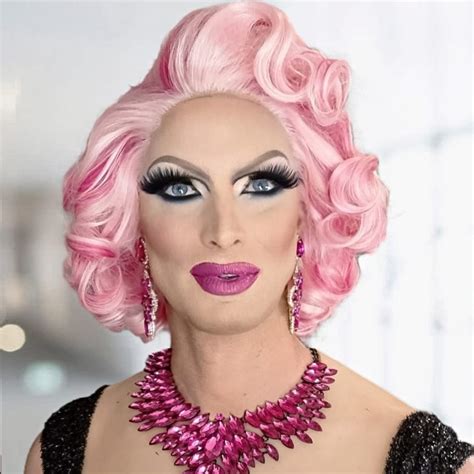 Drag Queen Makeup Artist Makeup Lessons Nails Wigs And Styling