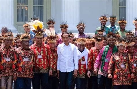 Stop Kontrovesi Pertemuan Presiden Jokowi Dan Tokoh Papua Bali Express