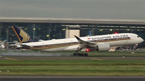 Afternoon Landing Planes At Soekarno Hatta Int L Airport Cgk Youtube