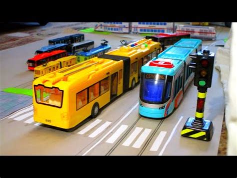 Oberleitungsbusse Und Stra Enbahnen In Der Stadt Dickie Toys City Liner