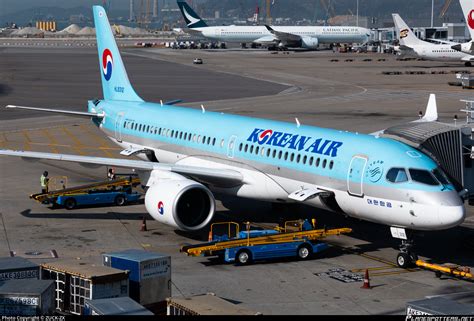 Hl Korean Air Airbus A Bd A Photo By Zuck Zx Id